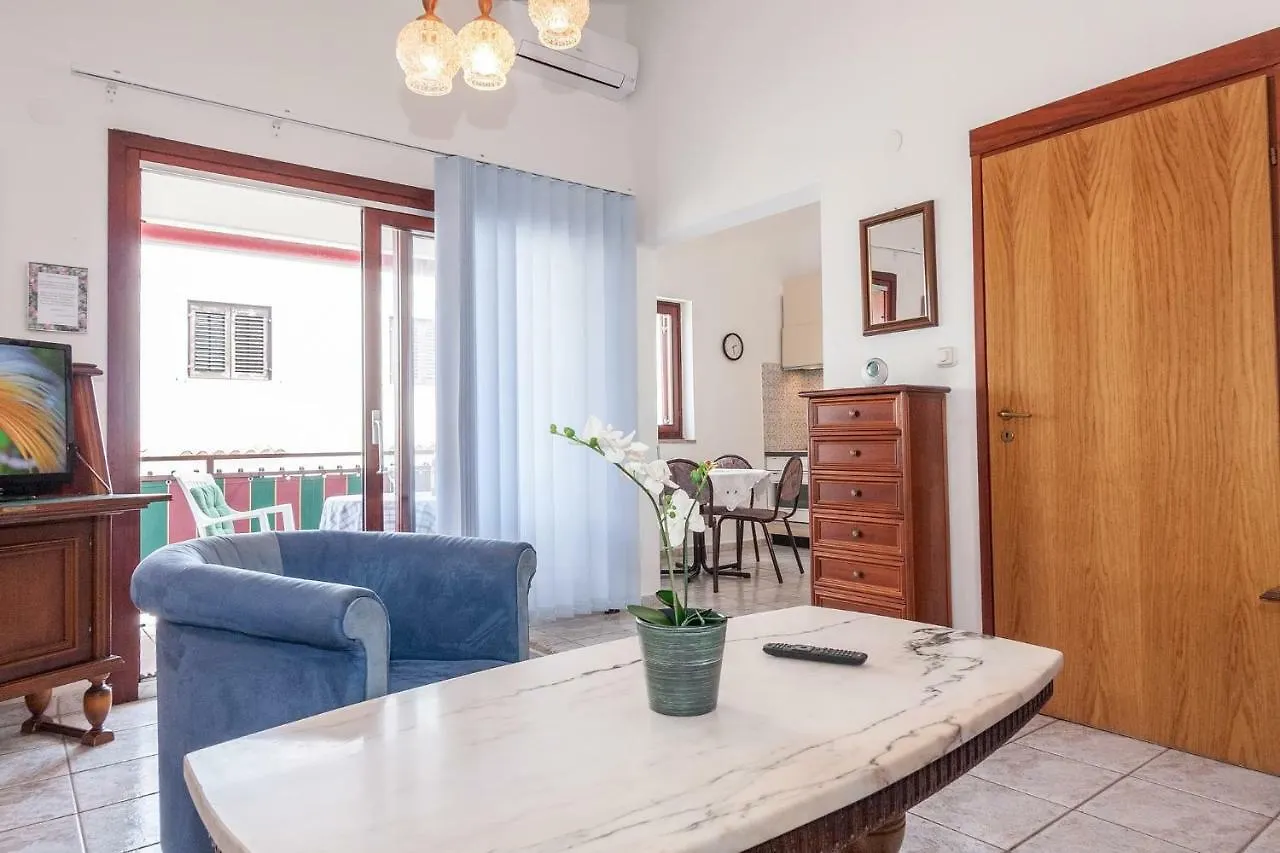 Ferienwohnungen Velijoze Porec Croatia
